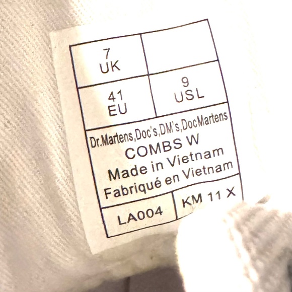 DR MARTENS-WHITE COMBAT BOOTS US9 EU41 - Picture 6 of 7